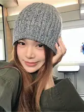 華やかなスパンコール付きニットキャップ【女性用・スタイルアップ・堀り深め】