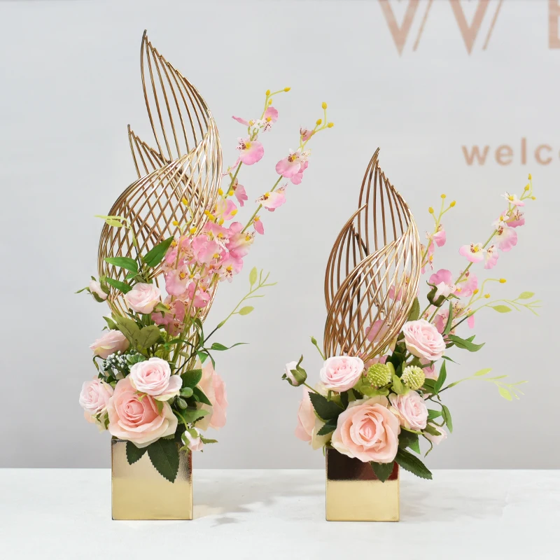 高級感漂う造花アレンジ：リビングや店舗用のデスク・玄関装飾