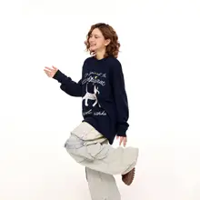 アメリカンレトロ 小犬プリントのネイビーカラー長袖Tシャツ【秋用・ゆったりシルエット・カジュアル】