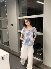 個性的なリボン付き青いチェック柄半袖シャツ【パフスリーブ・夏用・ショート丈】