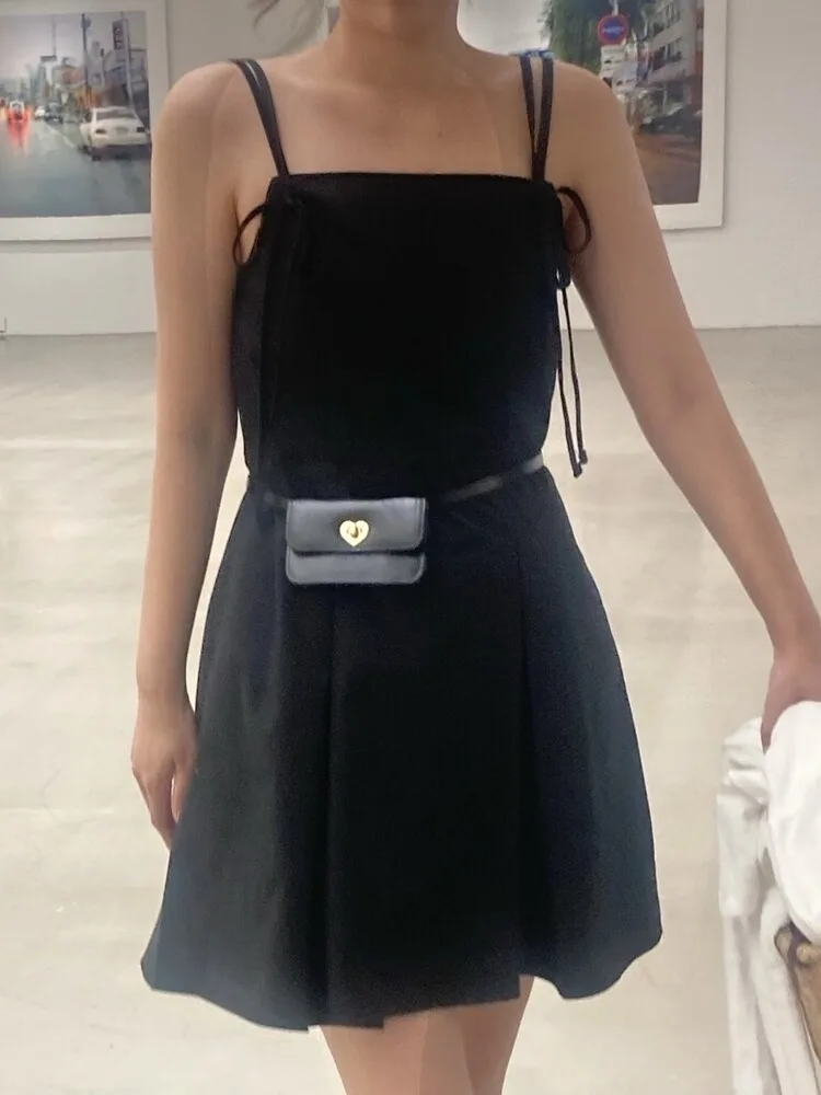 彼女に着て欲しい服は、甘さとカジュアルのバランスが鍵？