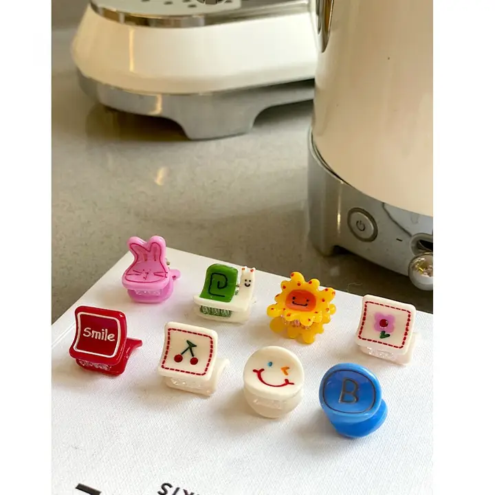 子供用の前髪クリップ【ミニ・ヘアアクセサリー・女の子用】