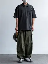 シンプルなデザインのメンズワイドフィットカーゴパンツ【多ポケット・リラクシングシルエット・テーパード】（セットアップ対応）