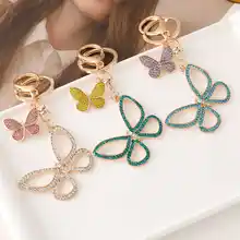 可愛らしいデザインのダイヤモンド付き蝶のキーホルダー【金属製・女性用バッグアクセサリー・幸運のギフト】