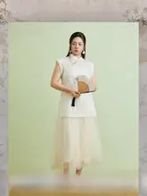国風斜襟金糸刺繍半袖トップスと胧纱マキシスカート（セットアップ対応）