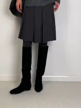 シンプルでスタイリッシュな高筒ブーツ【低ヒール・スエード調・ポインテッドトゥ・女性用】