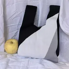 可愛いデザインの小型エコバッグ【ニット素材・持ち手付き・ショッピング用】