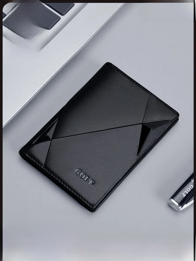 本革製カードケース：薄型レザー男性用の運転免許証収納が通勤シーンで信頼される理由