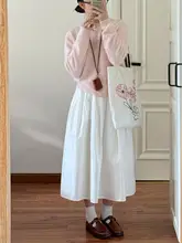 白色のコットン製ハイウエストAラインスカート【ポケット付き・フィット・ミニマルデザイン】