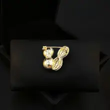 ブローチ コサージュ レディース ピーナッツモチーフ 縁起物 おしゃれ スーツ アクセサリー 上品 お祝い