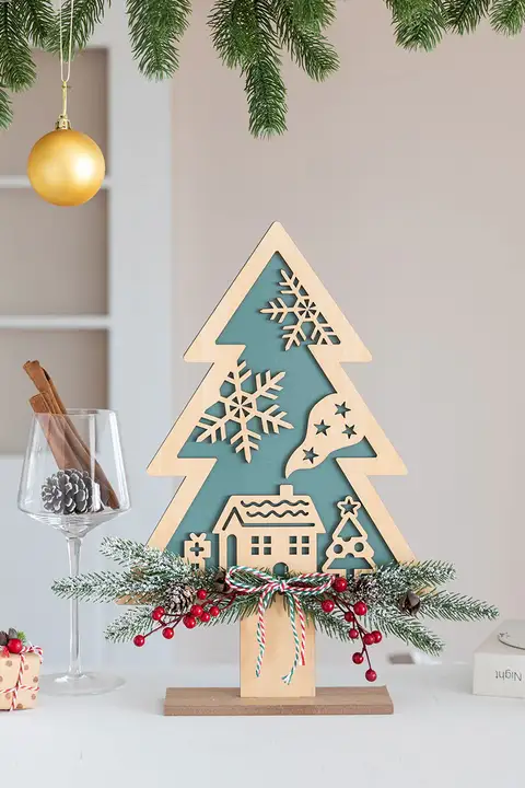 デスクトップ クリスマス 装飾品 ツリーオーナメント 雪の結晶 創造的なシーン 構成 小さなギフト 撮影プロップ