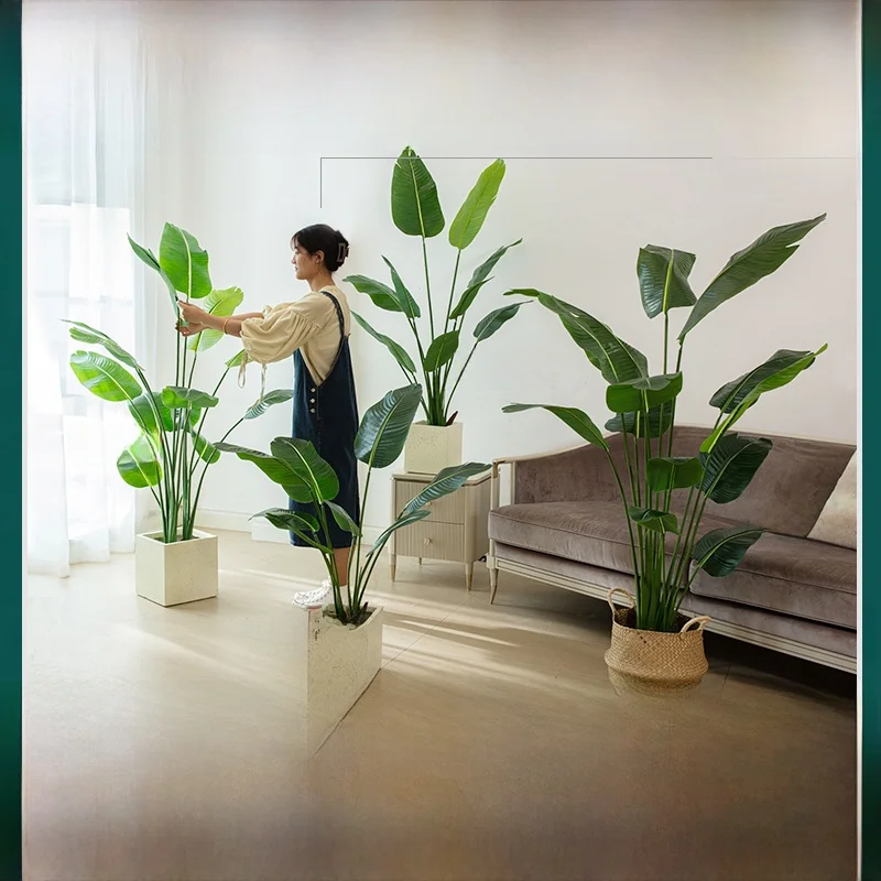 北欧風大型フェイクグリーン観葉植物：バナナツリーでリビングをスタイリッシュに