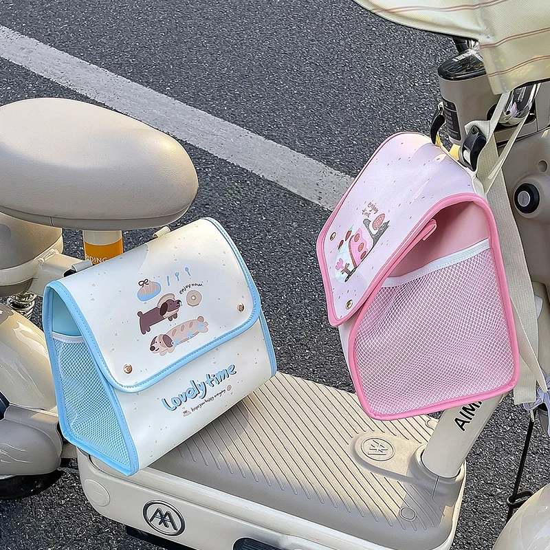 車のバックにバッグを収納する方法は？電動自転車用フロントバスケットが解決するリアルな悩み