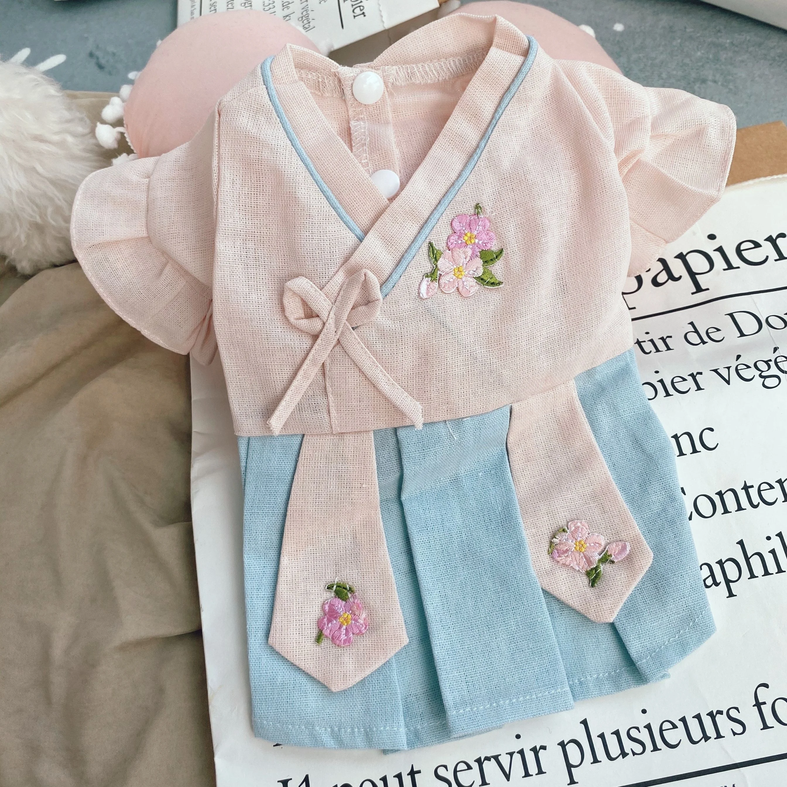 ペット用衣服 唐装スタイル犬服：かわいいプリンセスデザインで中国風ファッションを実現