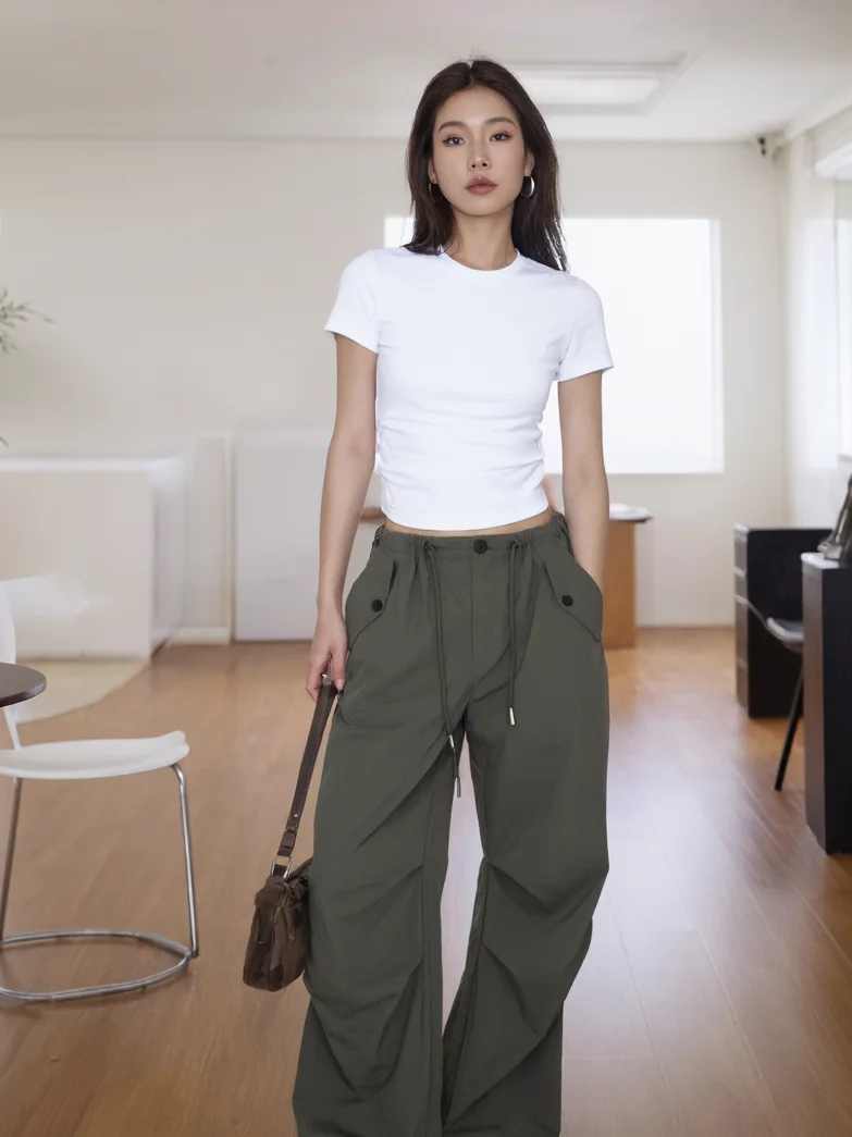春コーデの基本を徹底解説！色・スタイル・レイヤードの完成度を高めるガイド