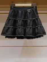 赤いセットアップ【方形ネック・ベルベット短丈ジャケット・レースフレアスカート・2点セット】