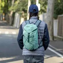 アウトドア登山小型バックパック 20 リットル軽量ハイキング
