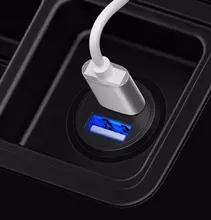 車載用ミニUSB充電器【QC3.0急速充電・超小型・デュアルポート・多機能】