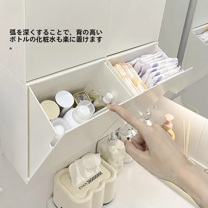 キャンピングカー用トイレ収納ラック：ヴィンテージスタイルの機能と実用性