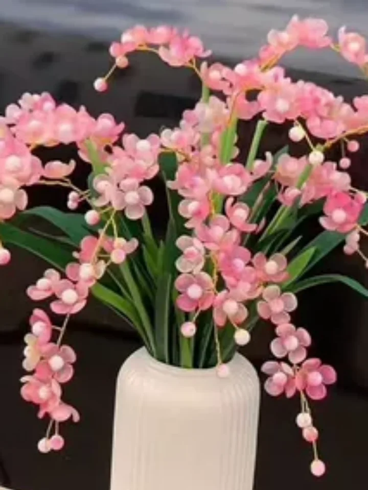 ゼリーグラデーションのランビーズクリスタルフラワー 四つ葉の花びら 花瓶に飾る DIY 手作り 編み物 材料キット