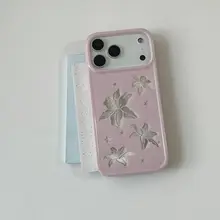 ハンドメイドのフラワーデザインiPhoneケース【百合と星のモチーフ・落下防止】