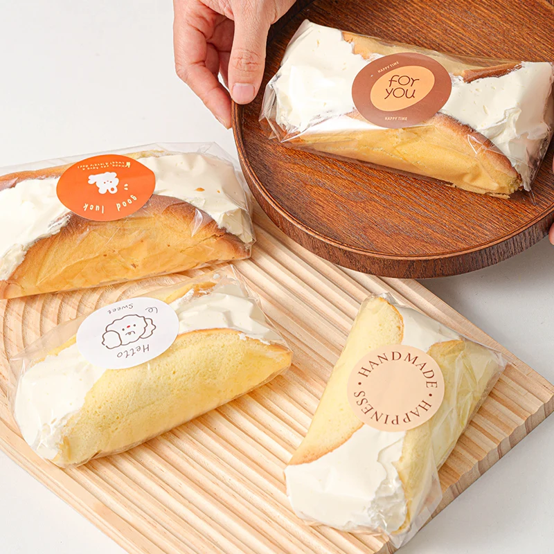 ケーキフィルムを選ぶべきタイミングは？バナナケーキの魅力を引き出す秘密のアイテムとは