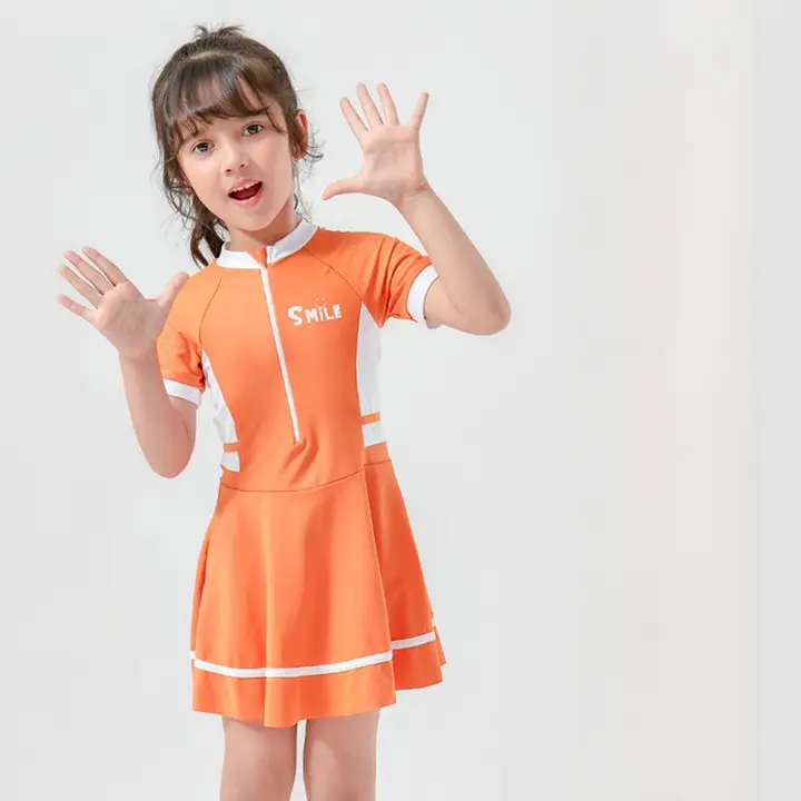 女の子用スカートタイプ競技水着【分体型・快適な着用感・ビビッドカラー】（セットアップ対応）