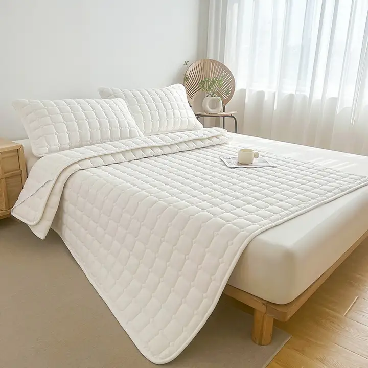 四季対応 薄型敷き布団【カバー付き・厚手マットレス保護用・畳用】