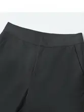 精緻なウール製ハイウエストクロップドパンツ【女性用・フレアスタイル・秋用】（セットアップ対応）