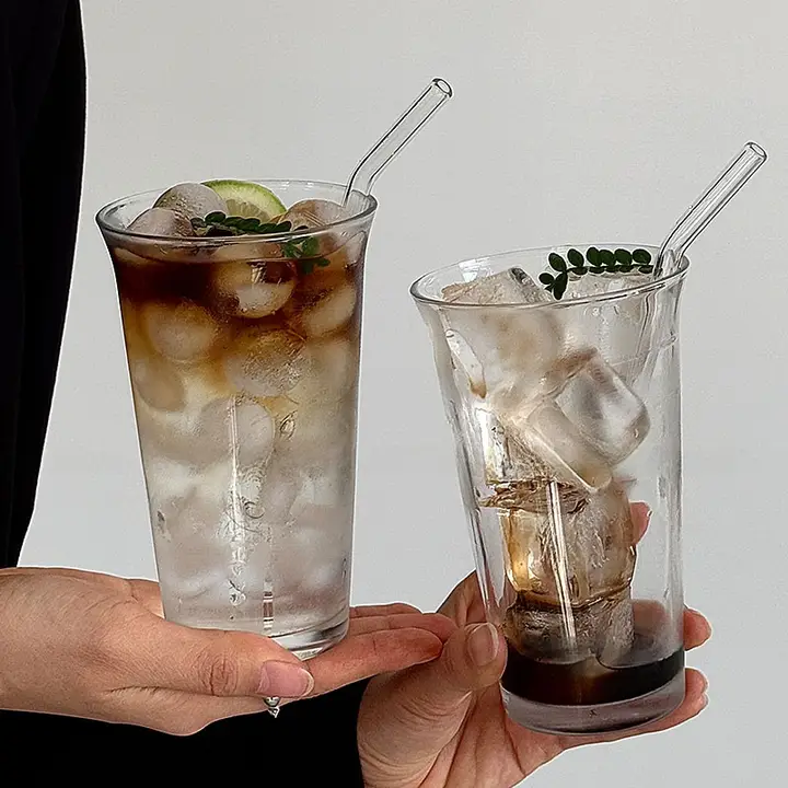 夏用シンプルデザインのガラスカップ【大容量・冷たい飲み物用・アイスコーヒー・フルーツティー】