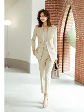 浅杏色の女性用スーツジャケット【ファッション・小柄対応・エレガントスタイル】（セットアップ対応）