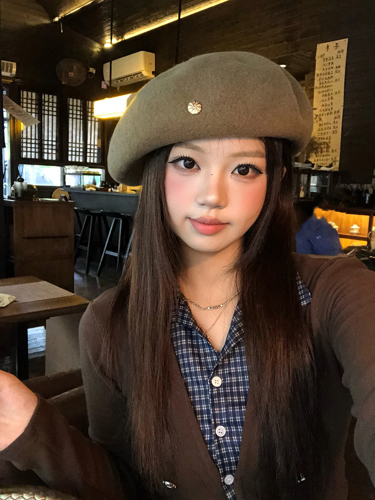 40代の男性が選ぶべきベージュ帽子は？実は「ウール製ベレー帽」がベスト！
