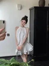 白色のリボン付きバックオープンノースリーブワンピース【夏用・ウエストマーク・カジュアルショートスカート】