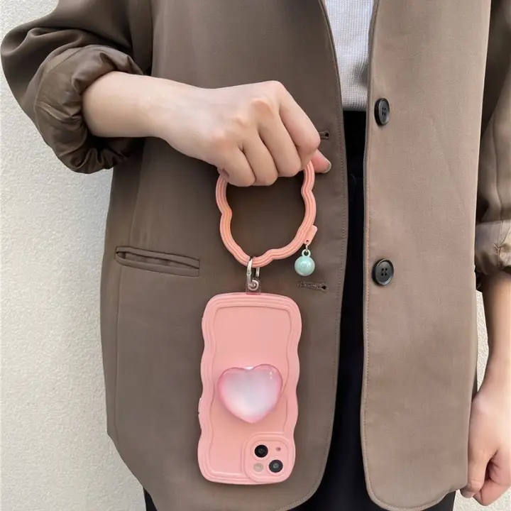 四葉クローバー付きiphone用手帳型ケース【グラデーションハート・ホルダー付き・女性向け】