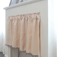 アイリス柄のピンクとベージュの小毛球付きカーテン【穴あけ不要・半カーテン】