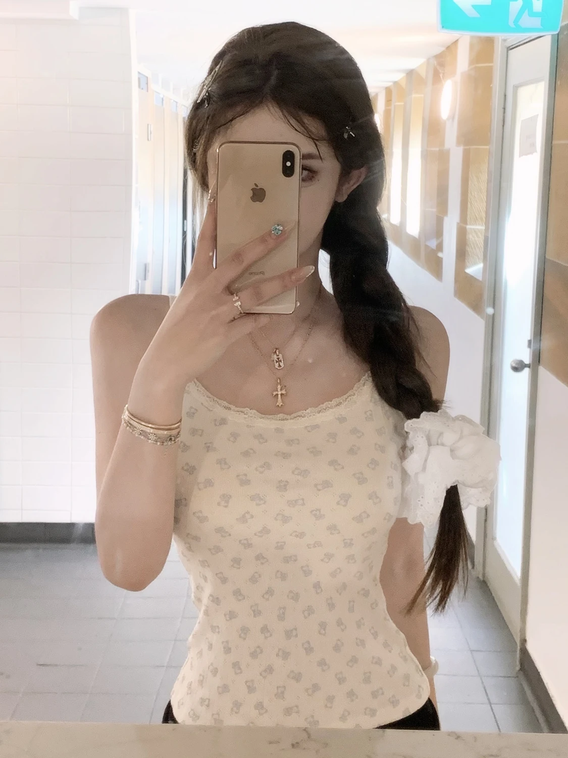 ノーネクタイで失敗しない着こなしは？春夏のシンプルさを生かす1つの答え