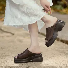 高級感ある牛革製 ヒール付き厚底サンダル【通気性・オープントゥ・女性用】