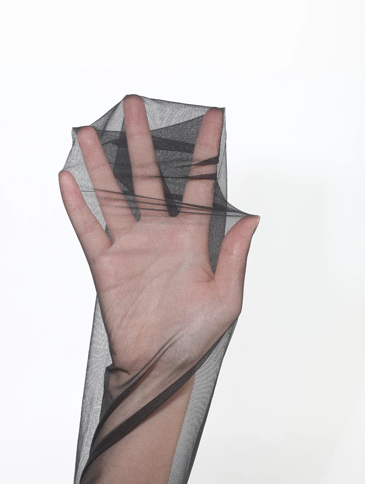 着圧ストッキング おすすめ：万能 ブラック 破れにくいストッキングの実用性と使用シーン
