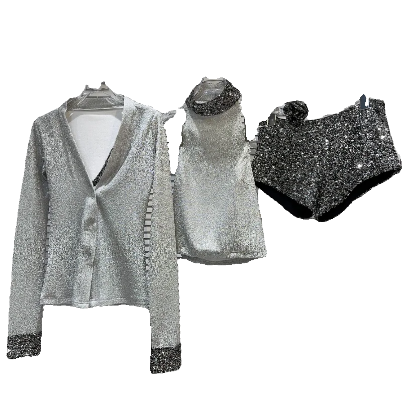 名媛風  Vネックのスパンコールジャケット【ノースリーブトップス・花柄ショートパンツ】（セットアップ対応）