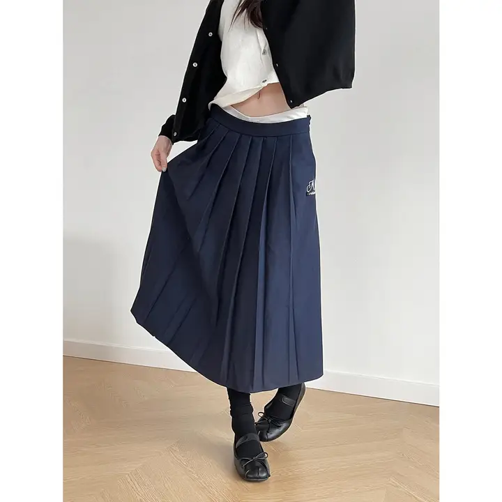 Inbeshowroom シンプルな無地のプリーツスカート【女性用・Aライン・長丈・ジャケットスタイル】