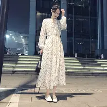 米白色の長袖シフォンワンピース【Vネック・ドット柄・ウエストゴム】