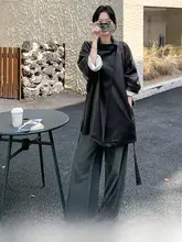 洗練されたデザインのレディース黒皮ジャンパー【春秋・中長丈】