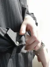 ストライプ柄の長袖シャツ【フィット・ゆったりデザイン】＆ダイヤモンド柄のレトロベスト（セットアップ対応）