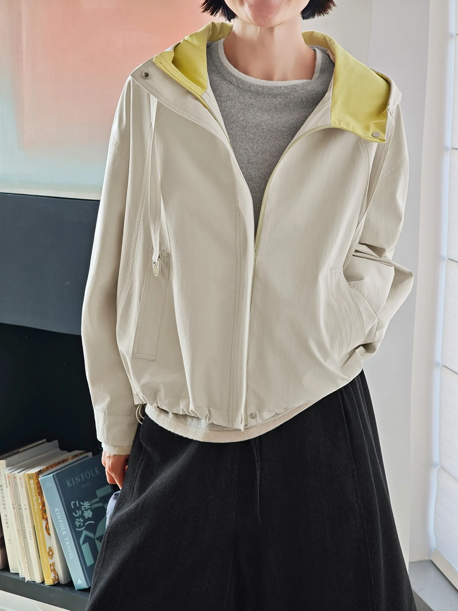 ロングシャツの上に着るアウター レディース おすすめ5選は？