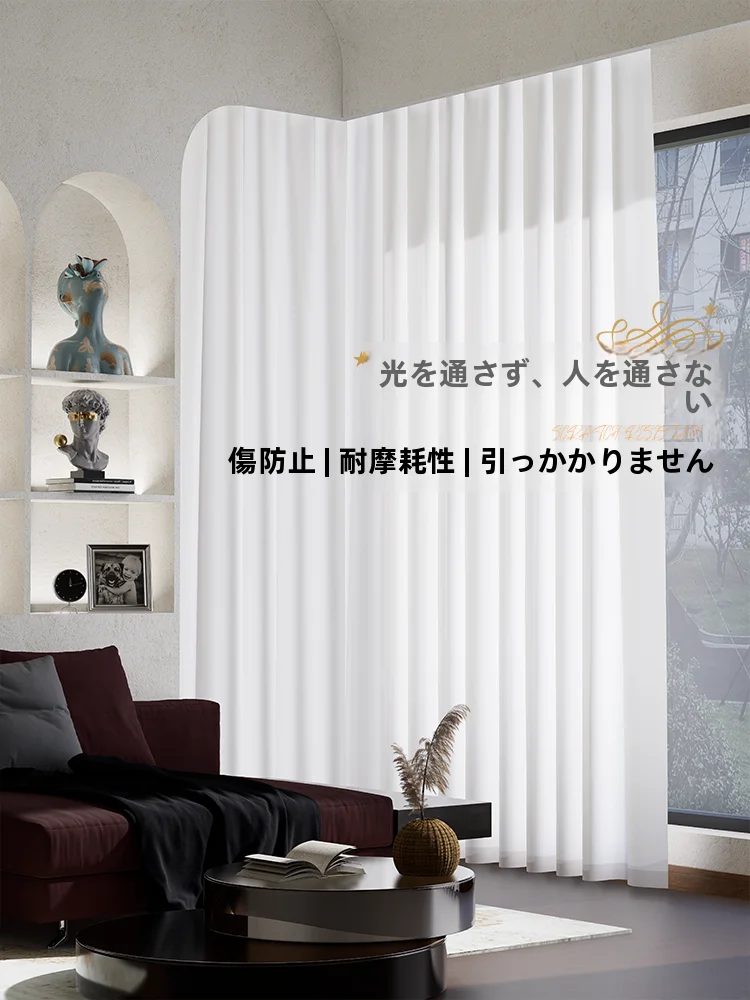 梅雨に備えて買うべき！窓とバスルームの湿気対策ガイド