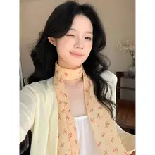 春夏用 フラワープリントシルクスカーフ【薄手・三角巾・フォトアクセサリー】