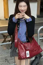 大容量 レトロデザイン ショルダーバッグ【通勤用・ハンドバッグ・斜め掛け対応】