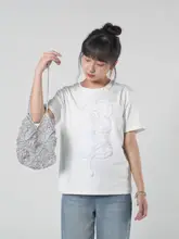 立体花柄デザインのハンドメイドショルダーバッグ【几何学模様・美しい煌めき】