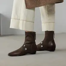 レトロデザインの本革エラスティックショートブーツ【早秋用・ふわりとした履き心地・スリムフィット】