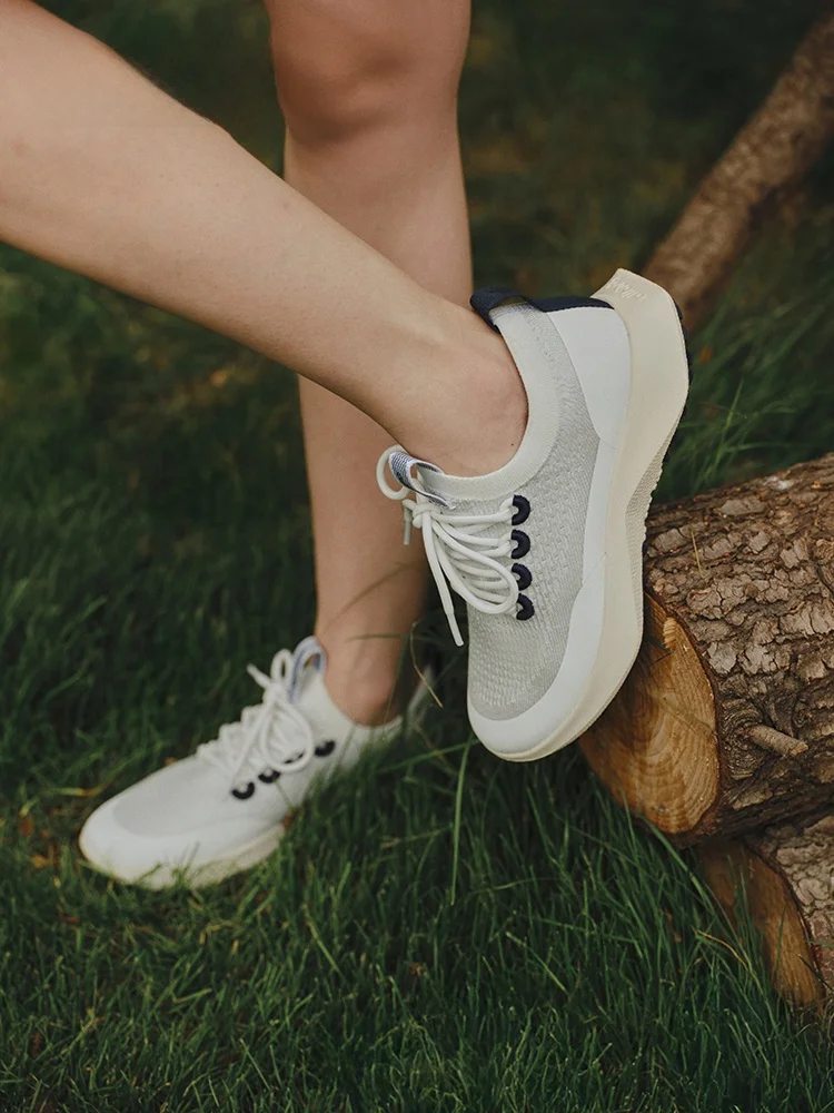 動きやすい靴としてのAllbirds Tree Dasher 2 - Utility：通気性と軽量設計による長時間歩行への適応